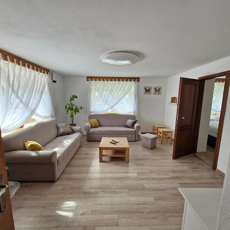 Stol Apartments Zirovnica Extérieur photo